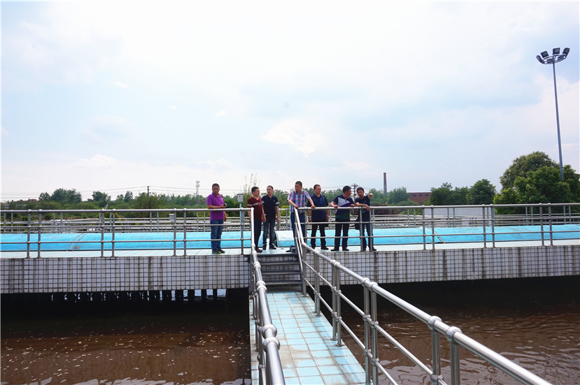 德阳市污水处理厂加强对若尔盖县污水处理厂的技术支援2