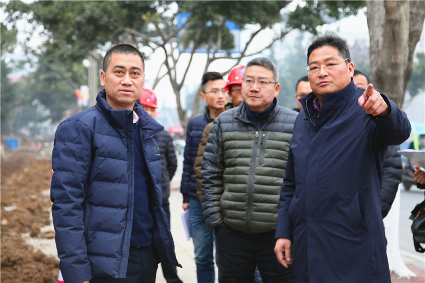 2018年1月13日 副市长徐光勇视察市区提档升级工作2_副本 2018年1月13日 副市长徐光勇视察市区提档升级工作2_副本