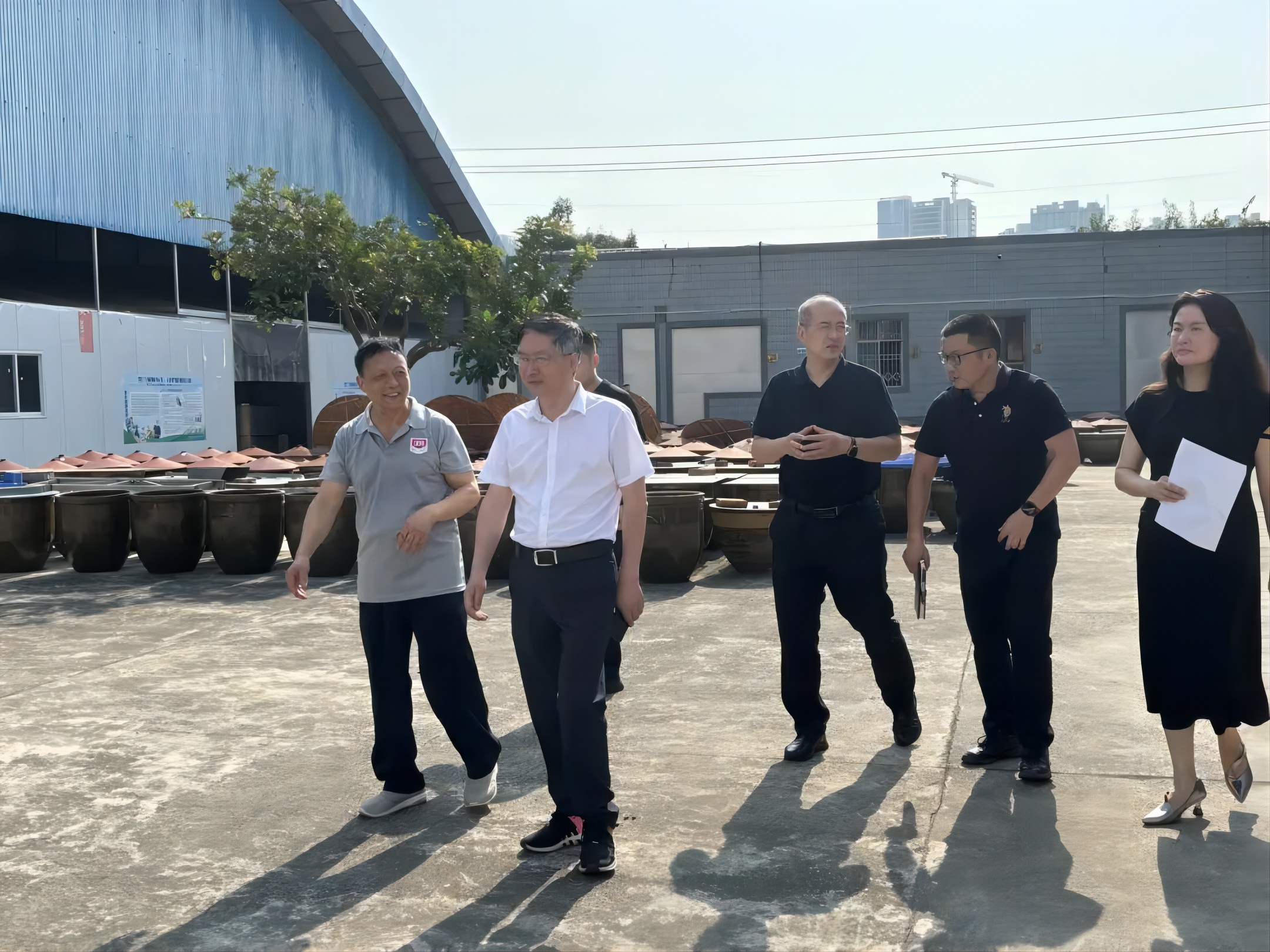 BEVITOR·伟德国际党委书记、董事长张星明赴商投集团专题调研食品饮料板块业务工作